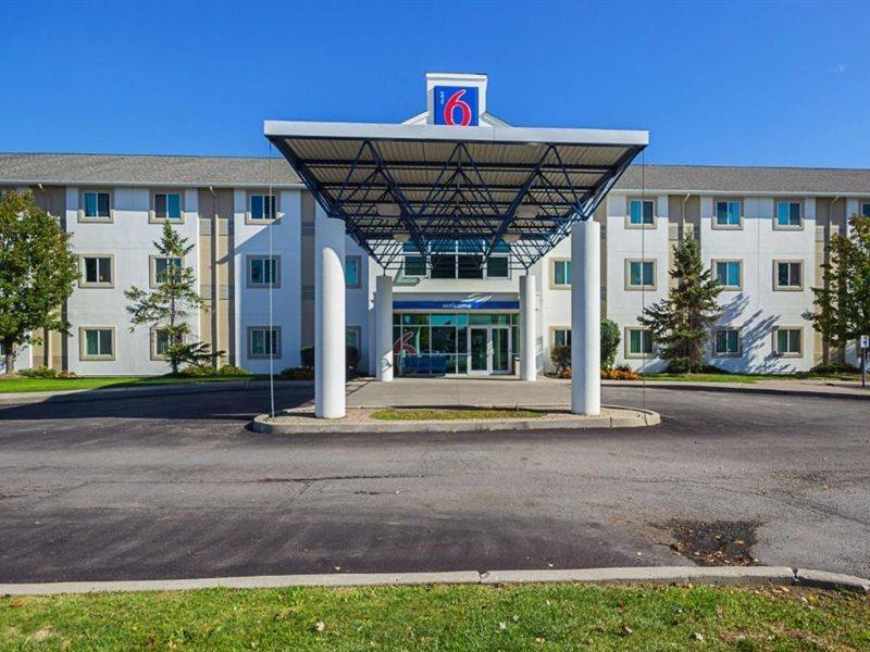 Motel 6-Whitby, On - Toronto East Exterior photo