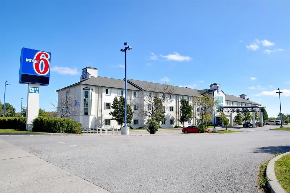 Motel 6-Whitby, On - Toronto East Exterior photo